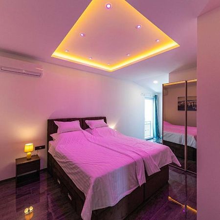 Premium Apartment With Jacuzzi Trogir Exterior photo