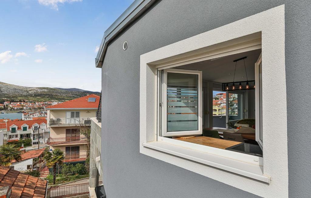 Premium Apartment With Jacuzzi Trogir Exterior photo